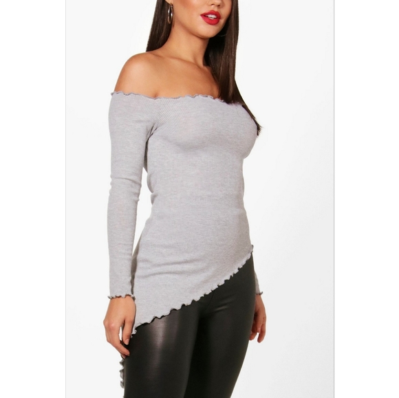 Boohoo off the shoulder asymmetrical top - Picture 2 of 7